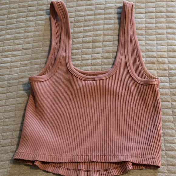 Old Navy Ribbed Tank Crop Top - Picture 4 of 4